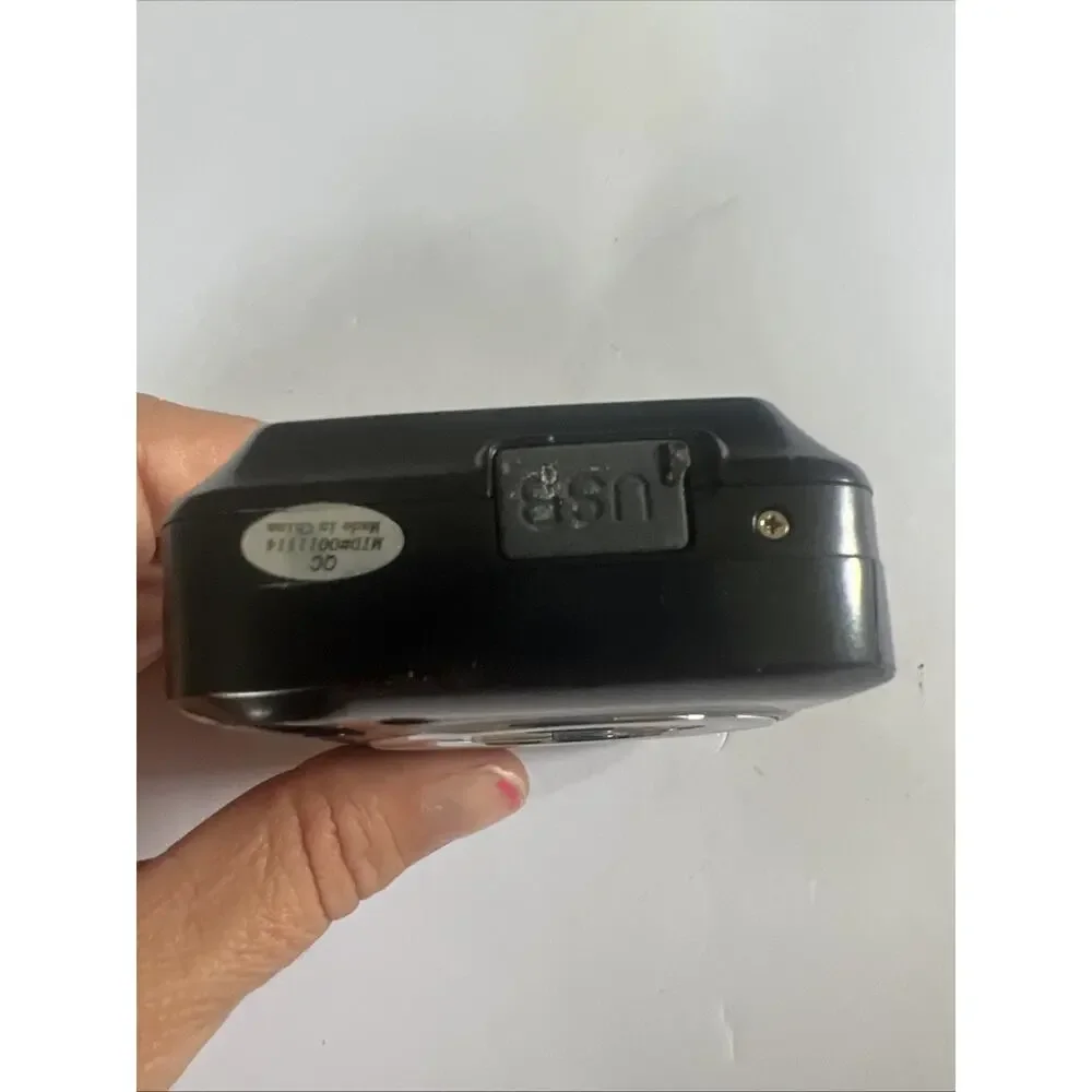 Polaroid iS624 digital camera